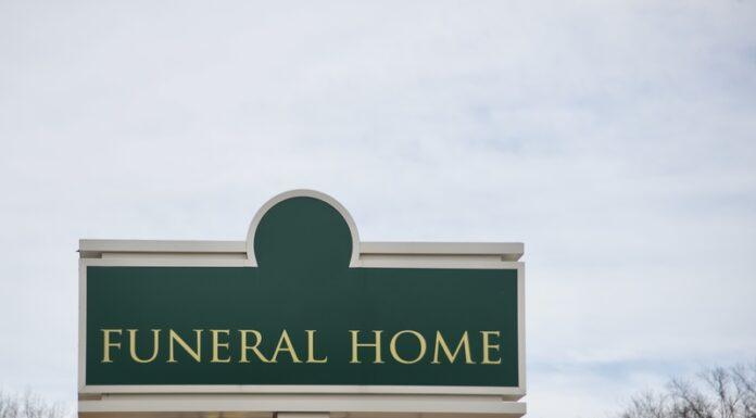 dreamstime s 138876313-696x385