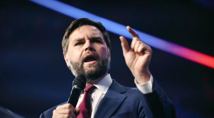 dreamstime s 332035199-696x385-1 (5)